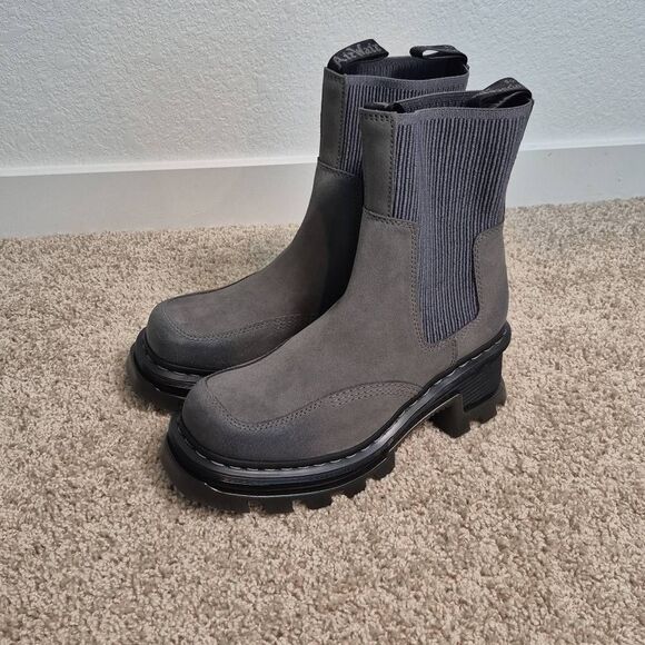 Dr Martens Corran Chelsea Waxy Suede Heeled Women’s Boots Size 9 - Picture 1 of 6